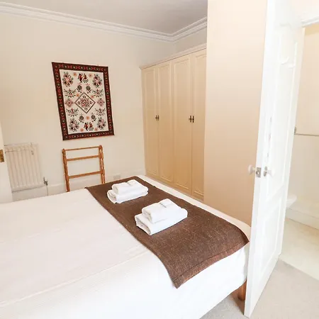 White House 펜션 케직